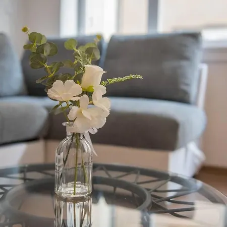 Aurora Apartment *