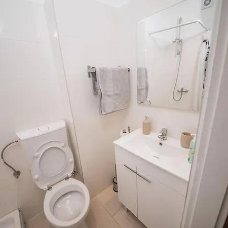 Aurora Apartment *