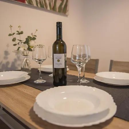 Apartamento Aurora *