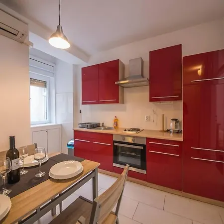Aurora Apartamento *